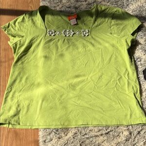 Hearts of Palm Lime Green Floral Accent Tee